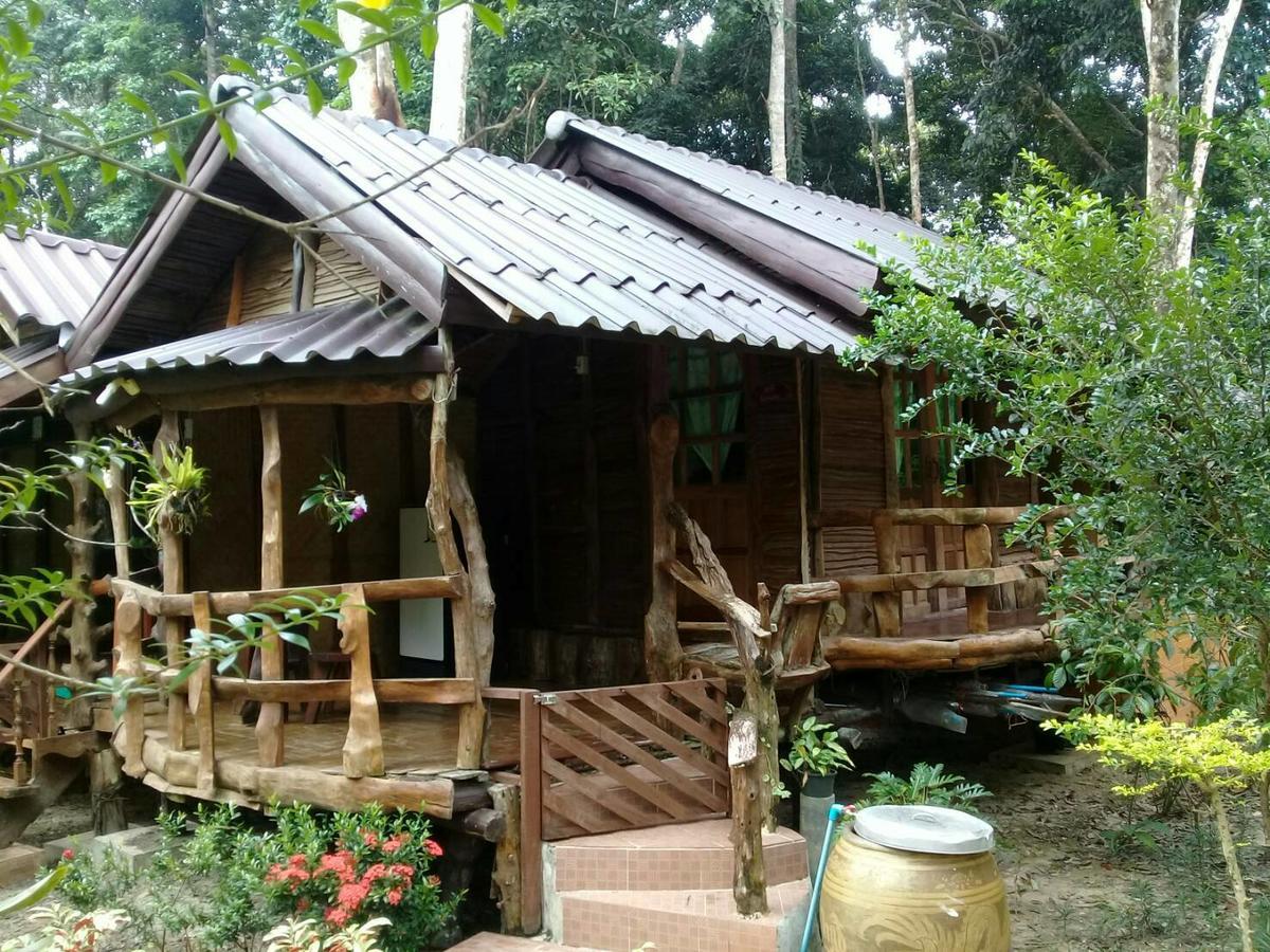 Отель Koh Kood Little Hut Ko Kut Экстерьер фото